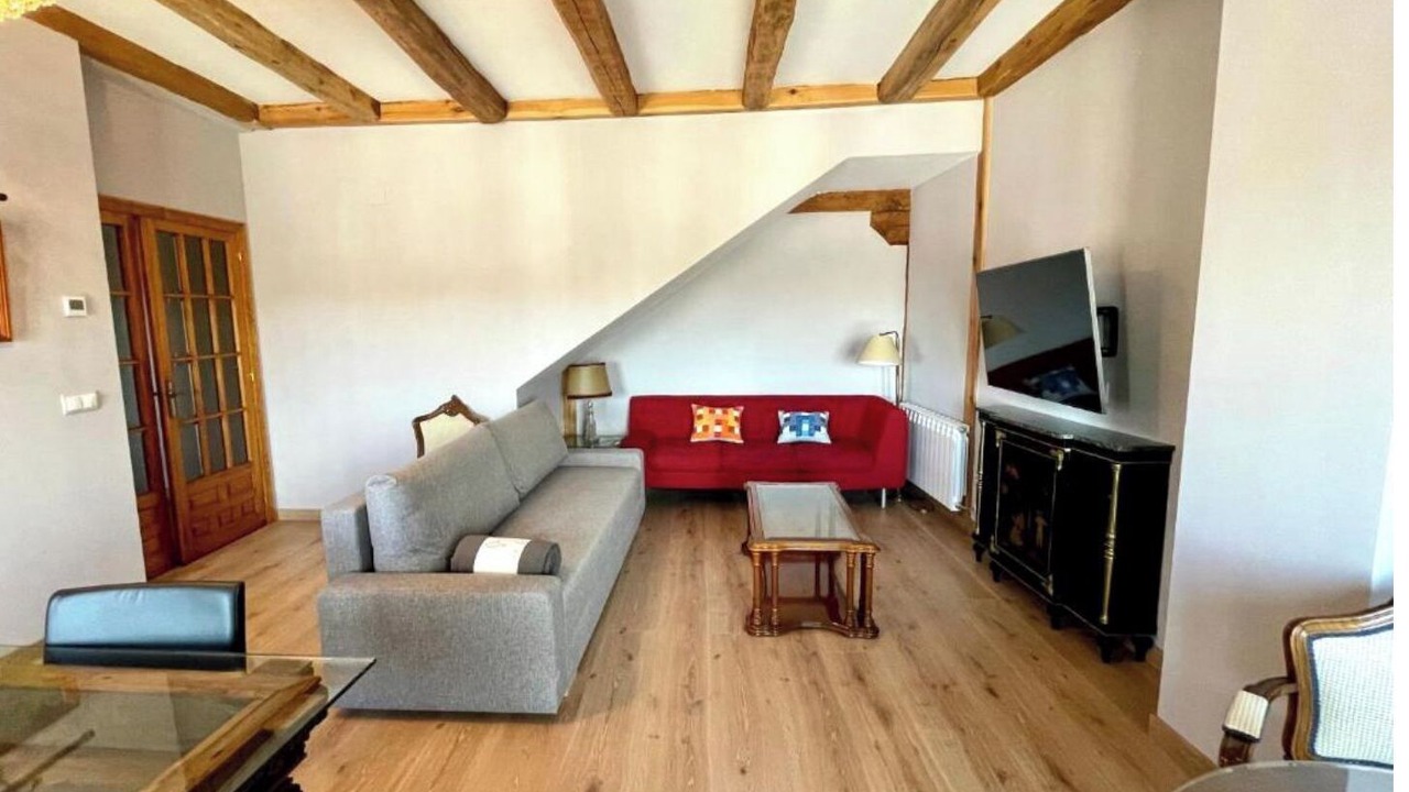 Photo of Livingroom in Sepulveda