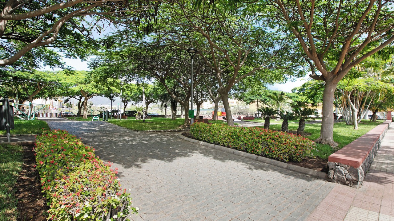 Photo of Outdoor in Buzanada