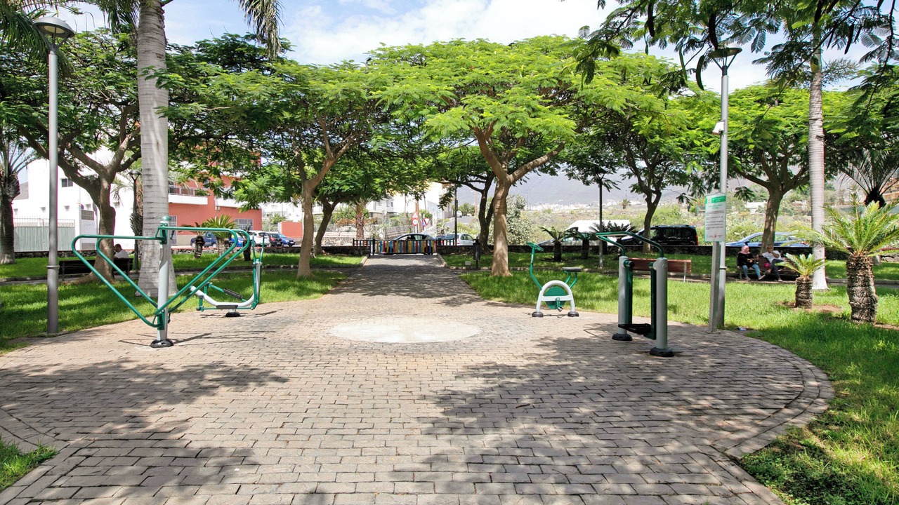 Photo of Others in Buzanada