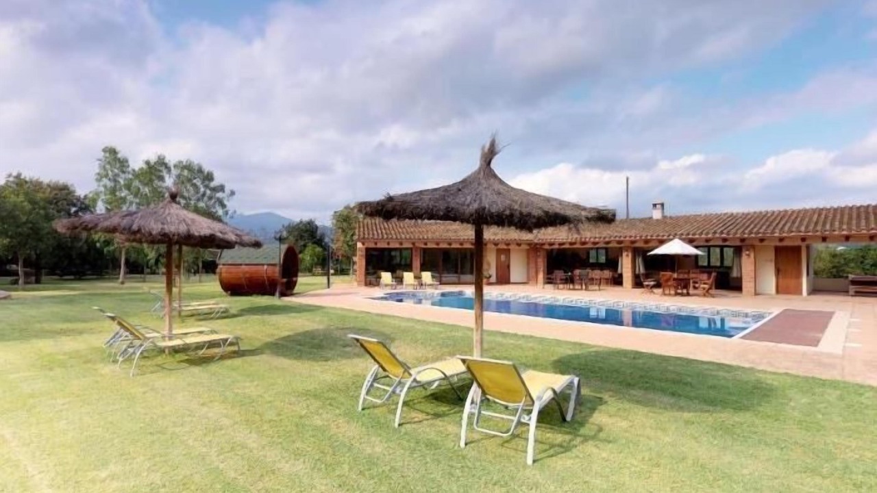 Photo of Outdoor in Santa Eulalia de Roncana