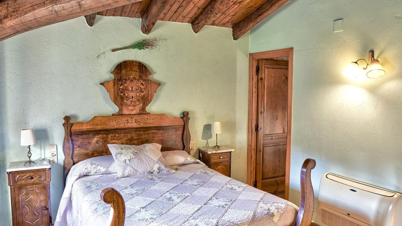 Photo of Bedroom in Santa Eulalia de Roncana