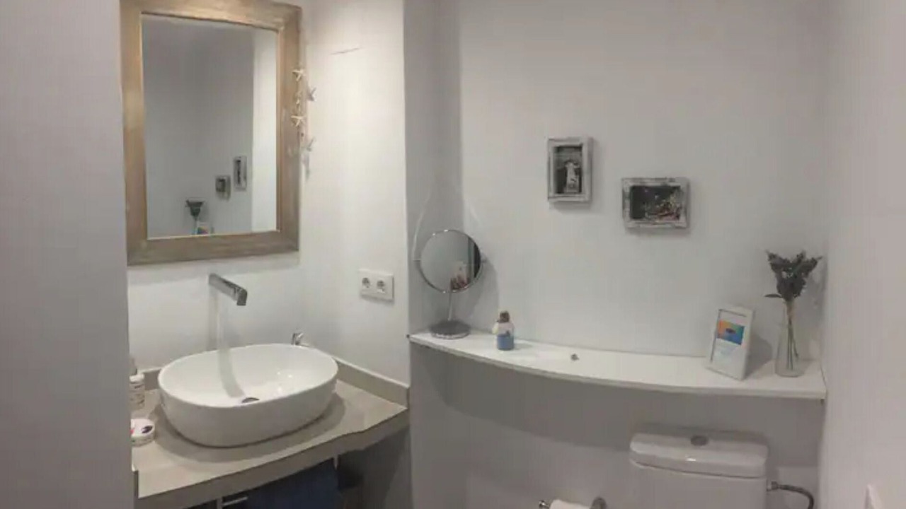 Photo of Bathroom in Mahon