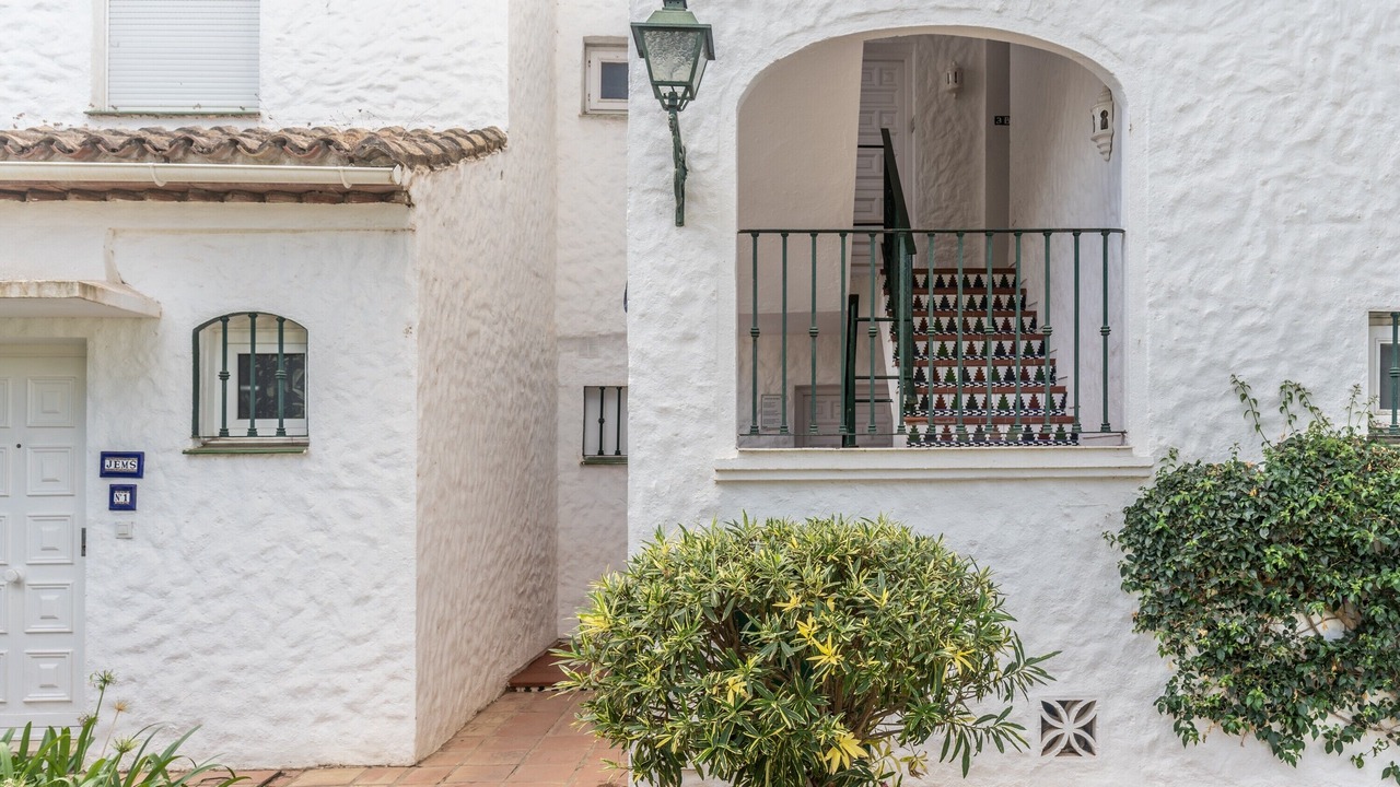 Photo of Outdoor in El Paraiso