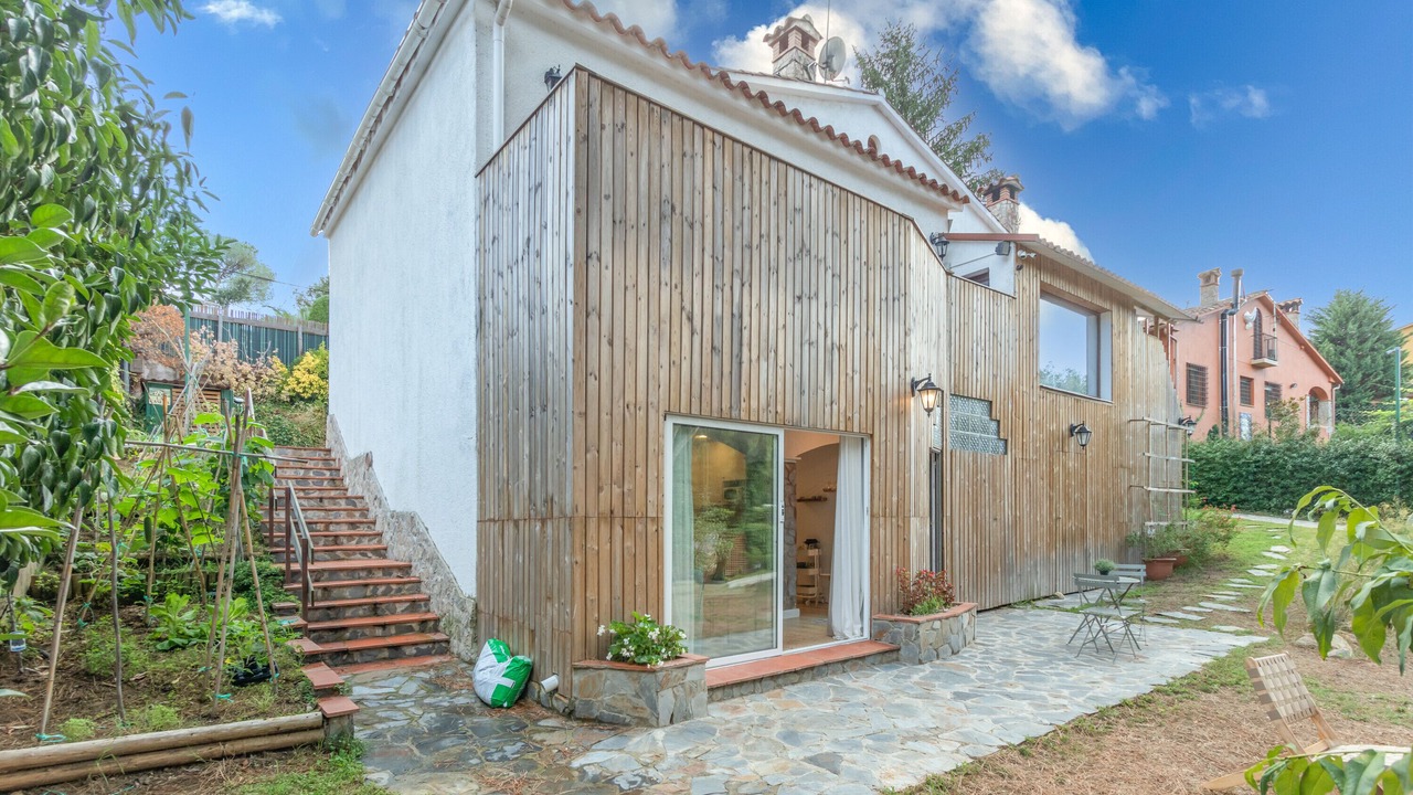Photo of Outdoor in Can Carbonell