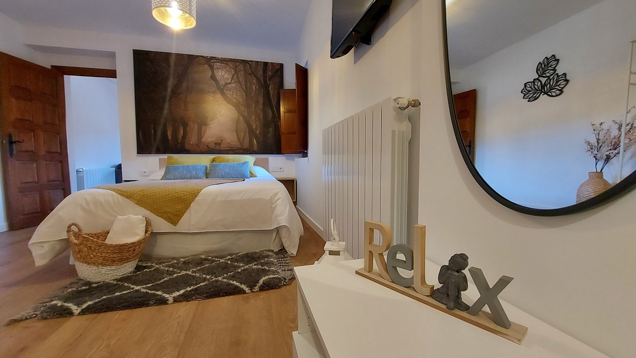 Photo of Bedroom in Camaleno