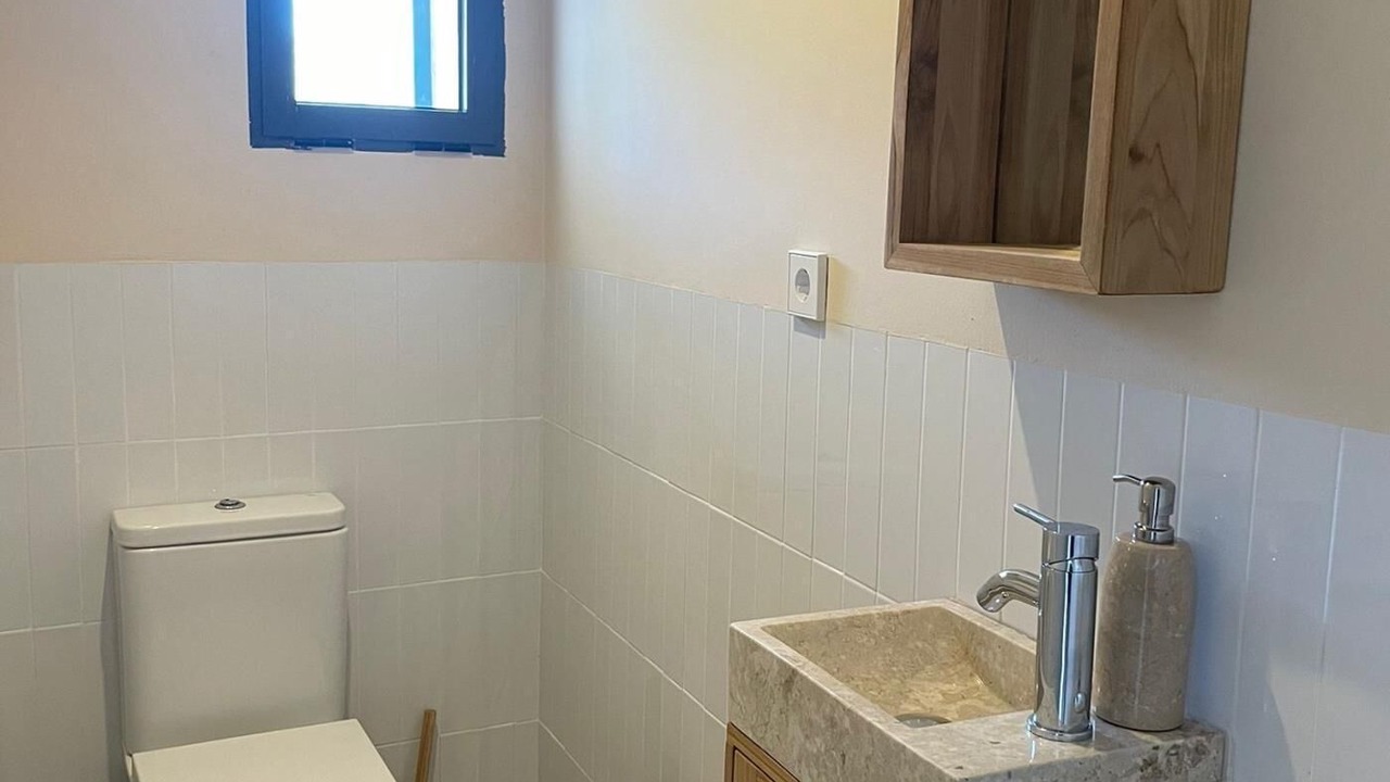 Photo of Bathroom in Portman