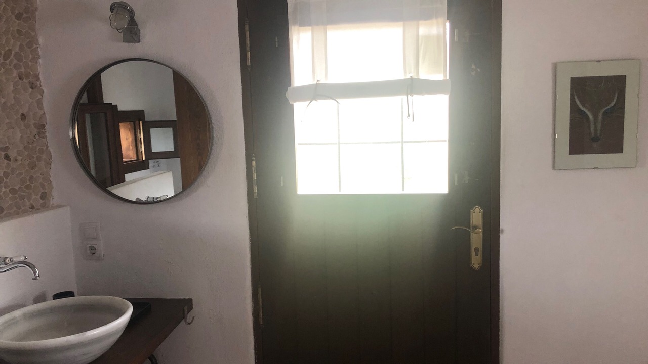 Photo of Bathroom in Fernan Perez