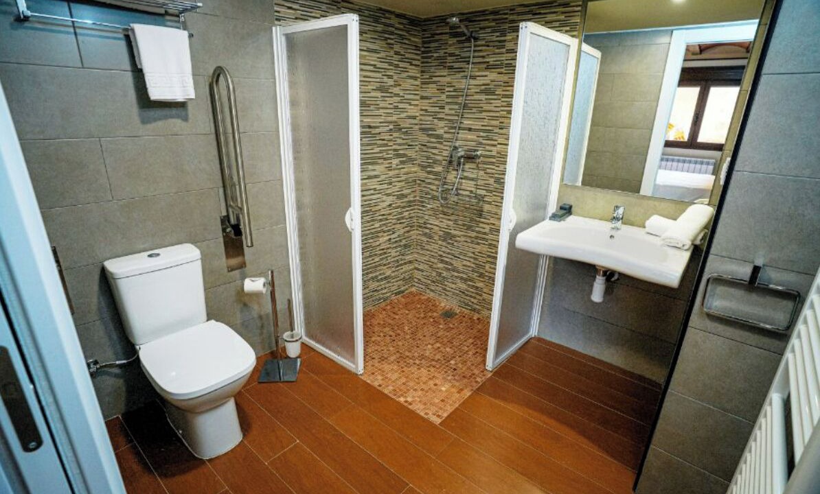 Photo of Bathroom in Huerta de Vero