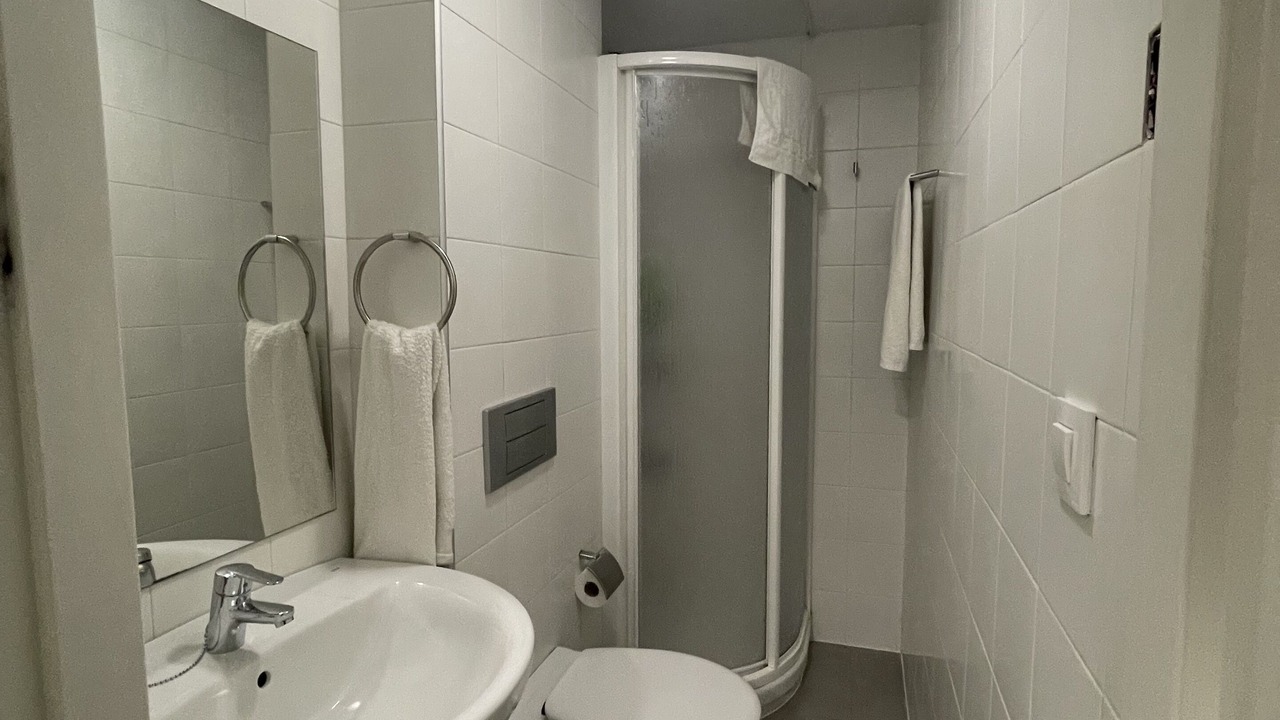 Photo of Bathroom in Jaen