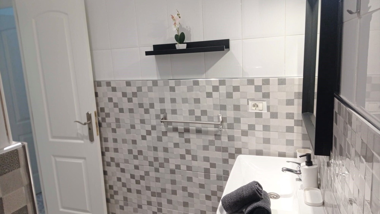 Photo of Bathroom in Las Galletas