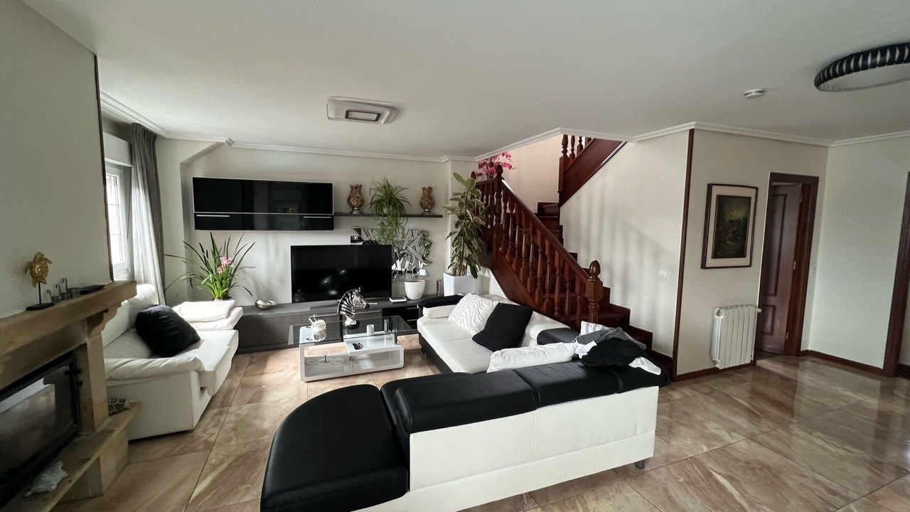Photo of Livingroom in Camargo