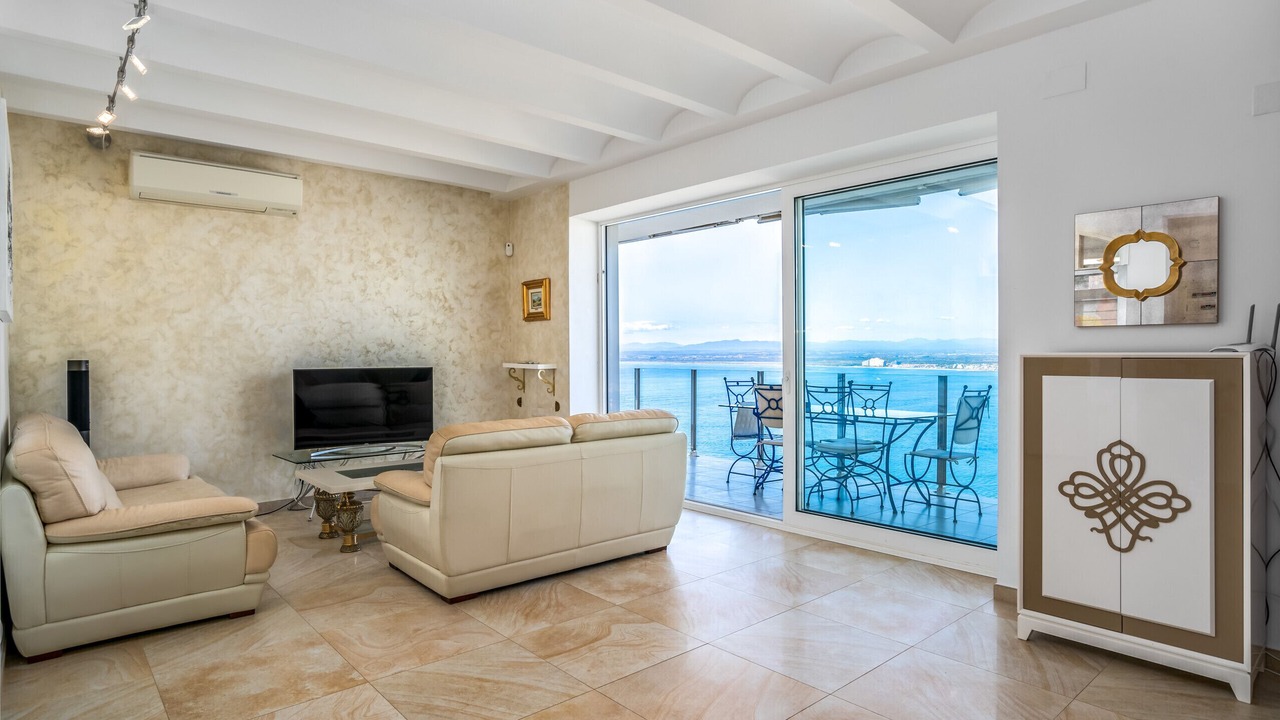 Photo of Livingroom in Almadraba-Canyelles