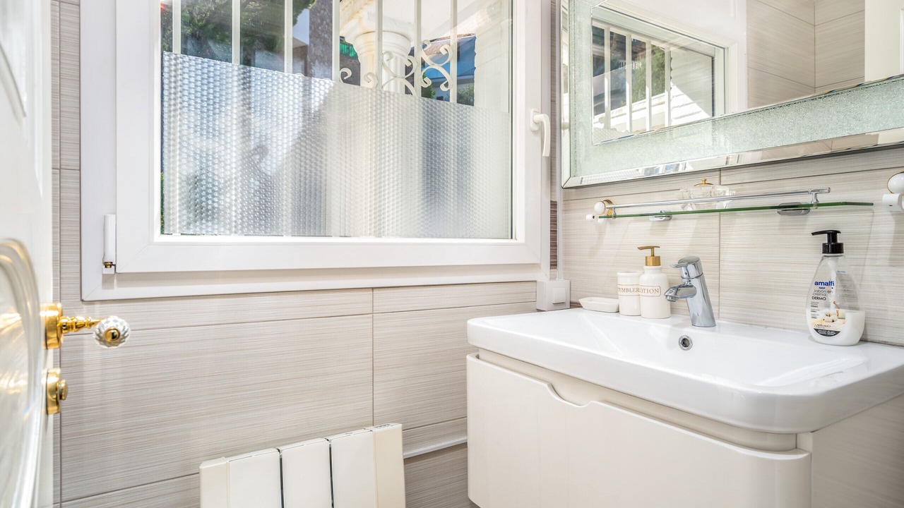 Photo of Bathroom in Almadraba-Canyelles