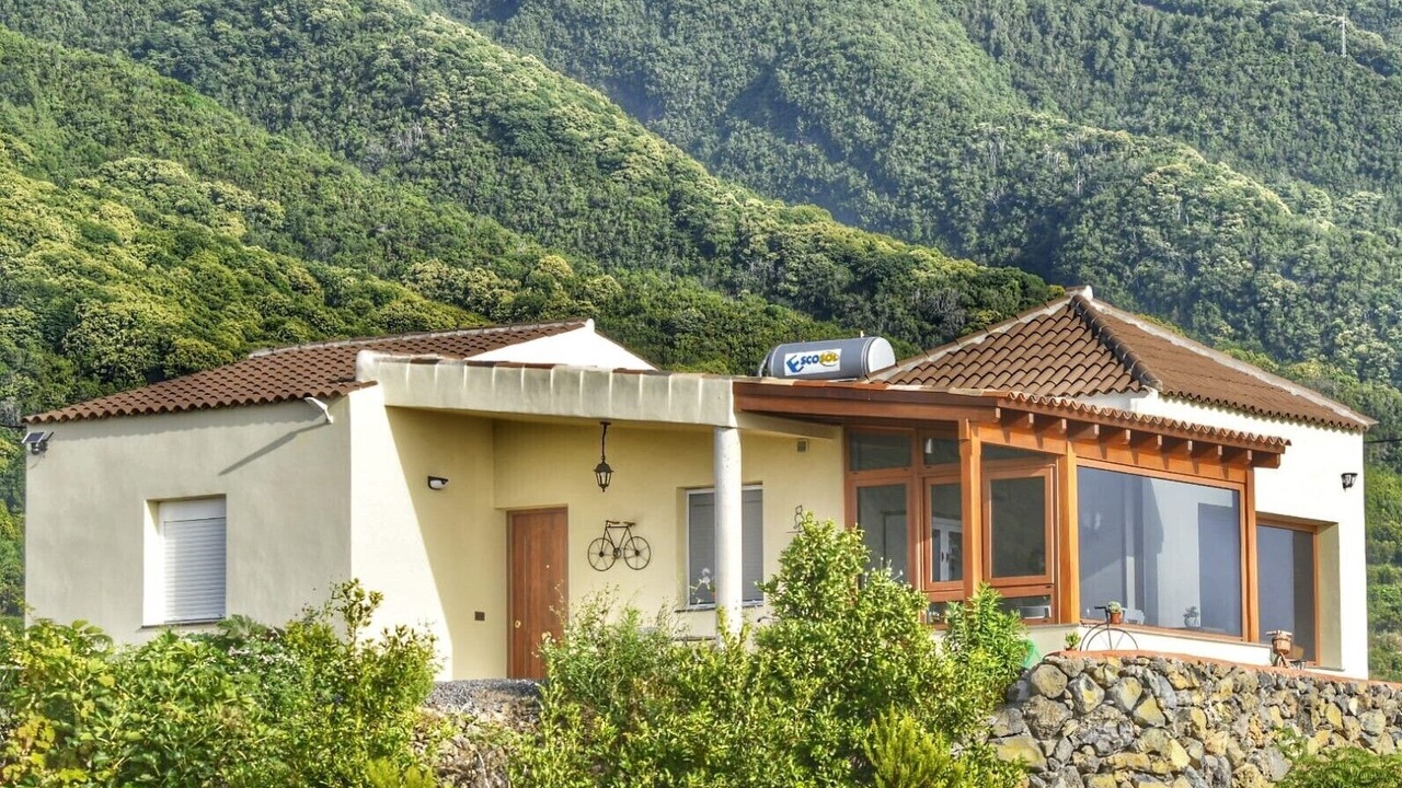 Photo of Outdoor in Brena Alta