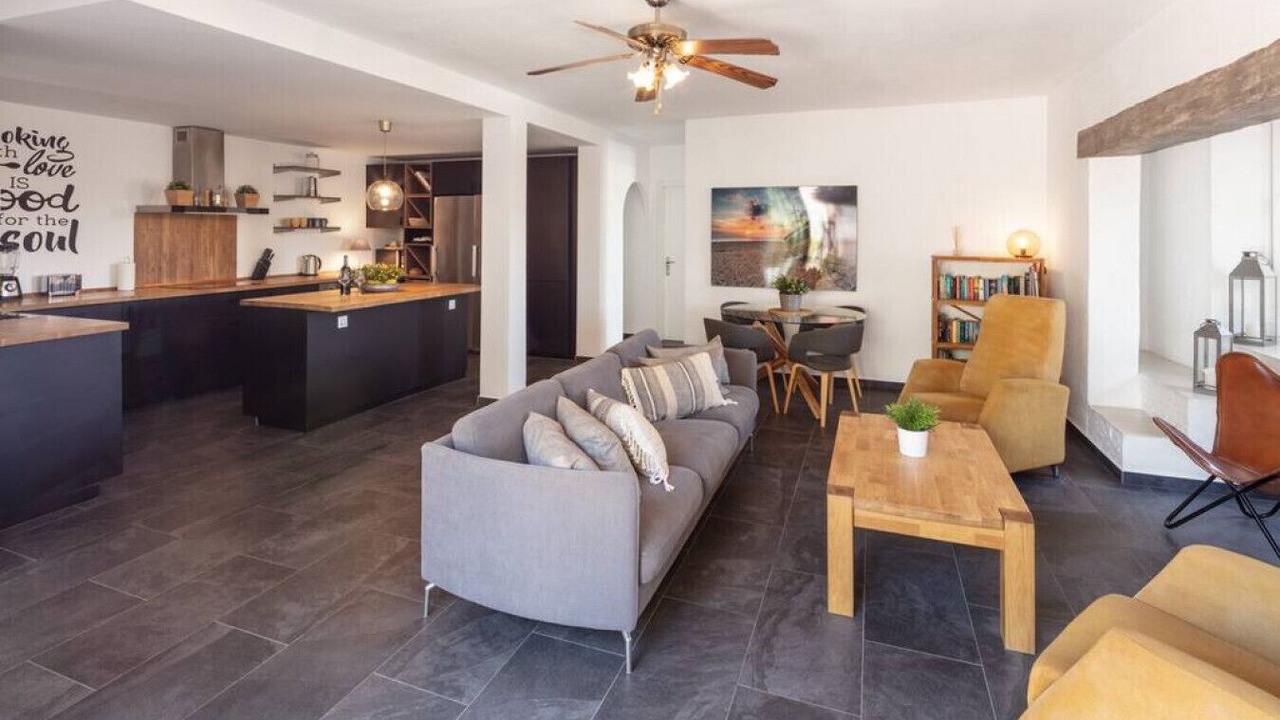 Photo of Livingroom in El Faro