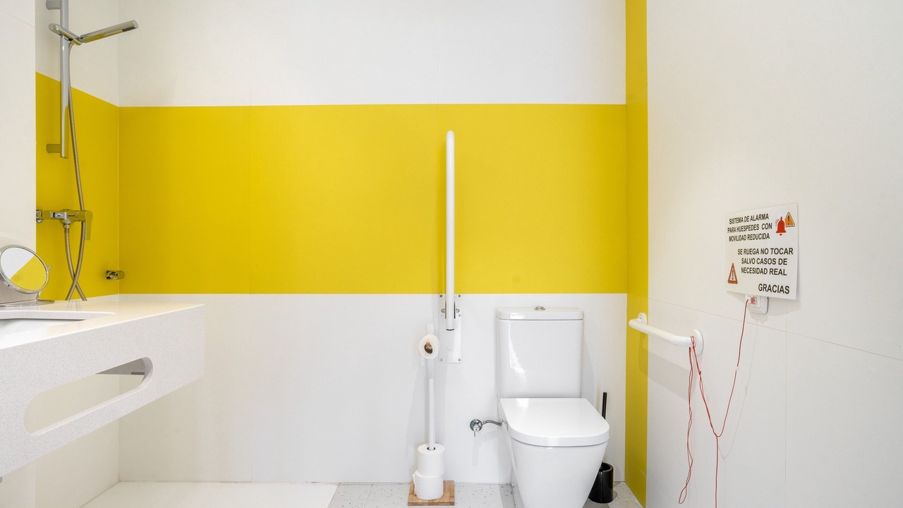 Photo of Bathroom in Haro
