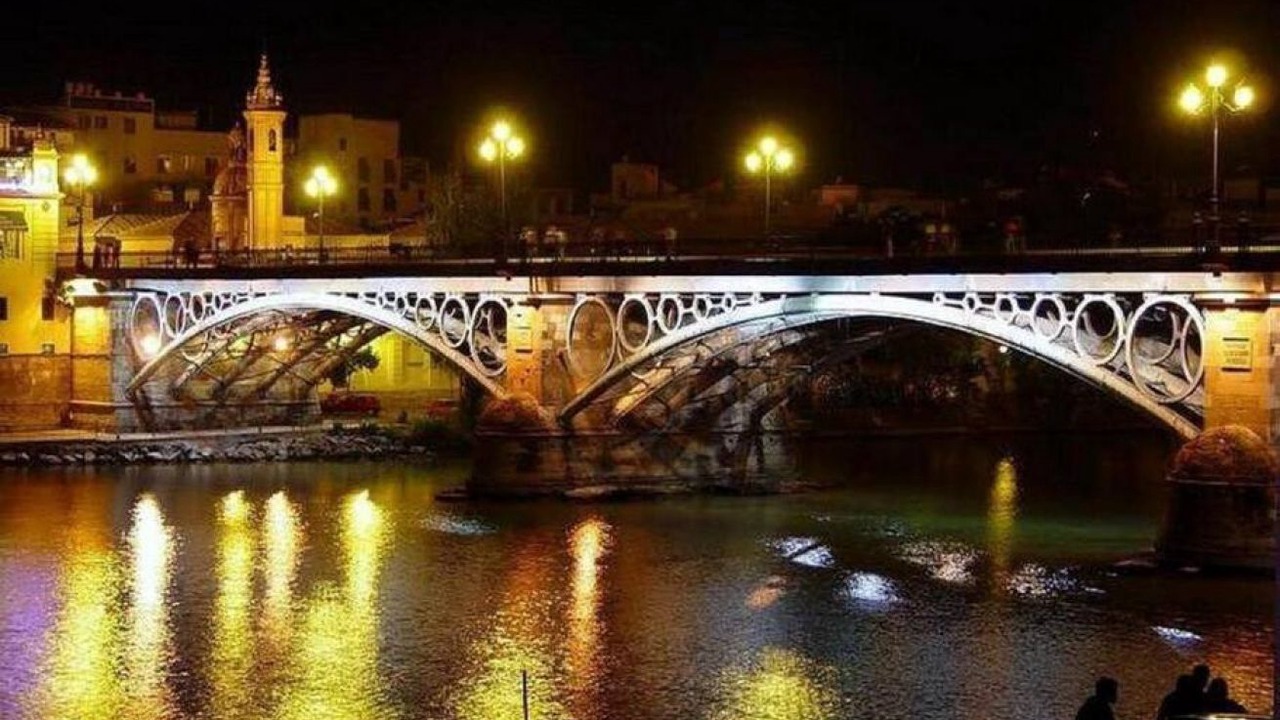 Photo of Others in Triana