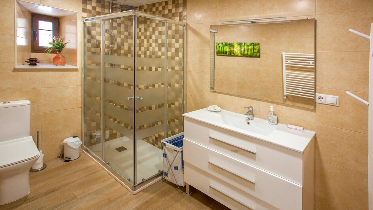 Photo of Bathroom in Navamuel