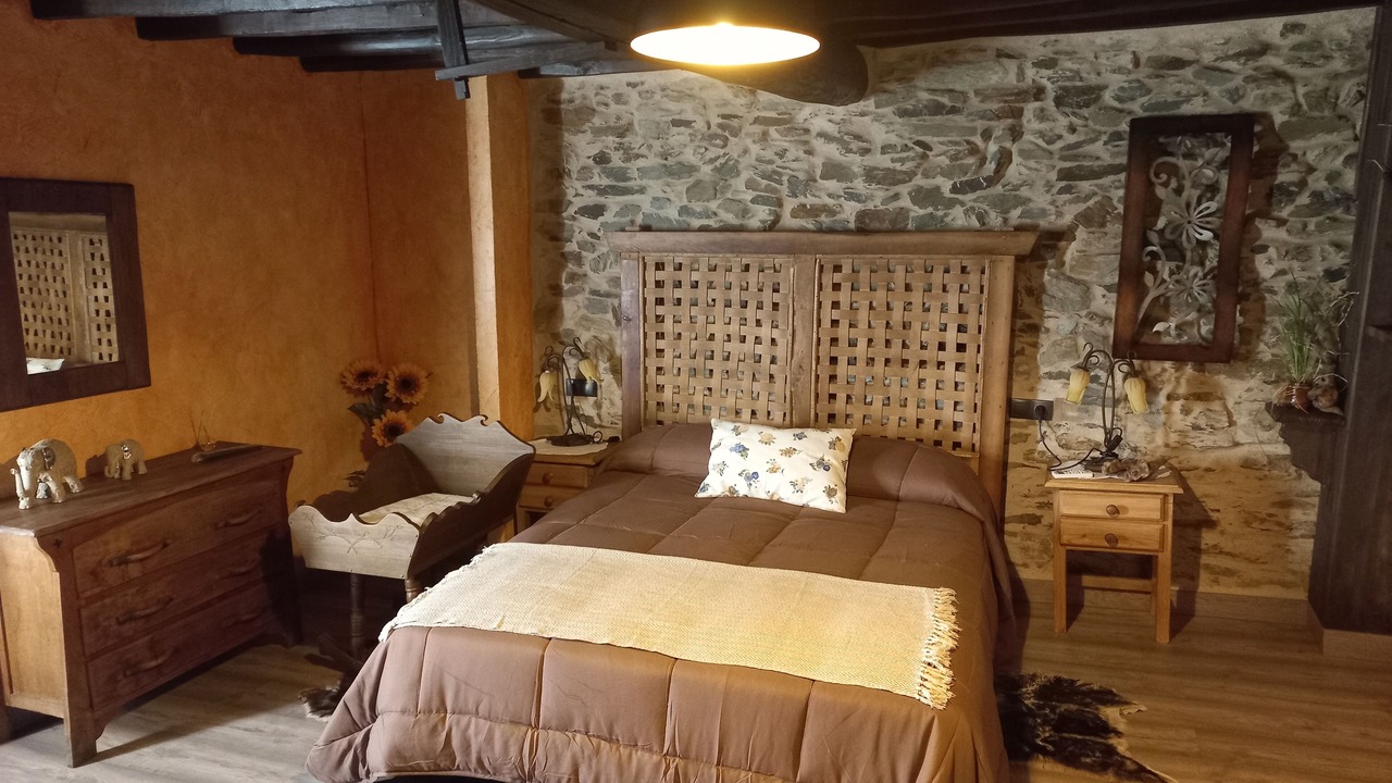 Photo of Bedroom in Santibanez el Bajo