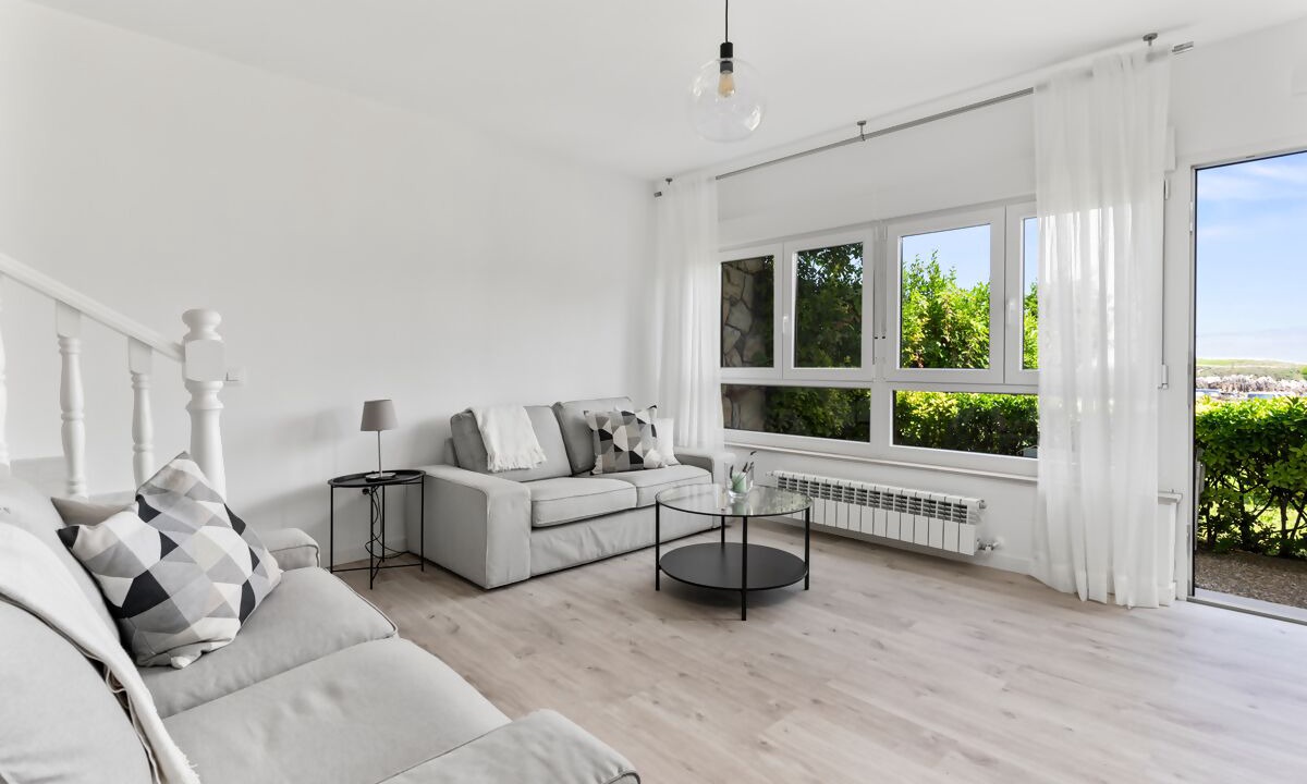 Photo of Livingroom in Llanes