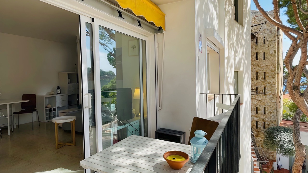 Photo of Patio Balcony in Tamariu