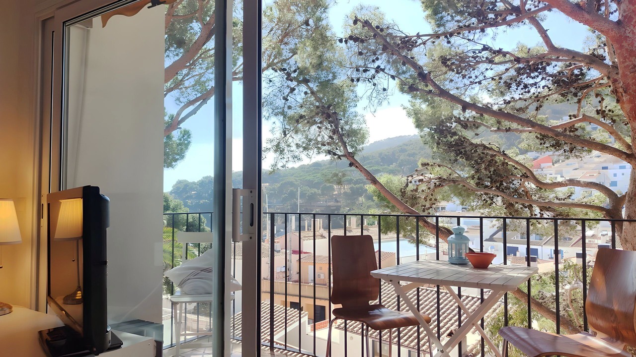 Photo of Patio Balcony in Tamariu