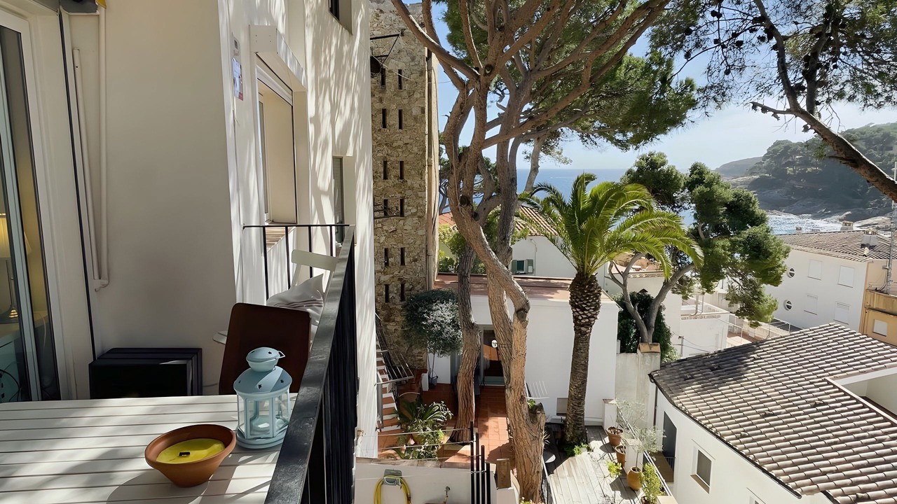 Photo of Patio Balcony in Tamariu