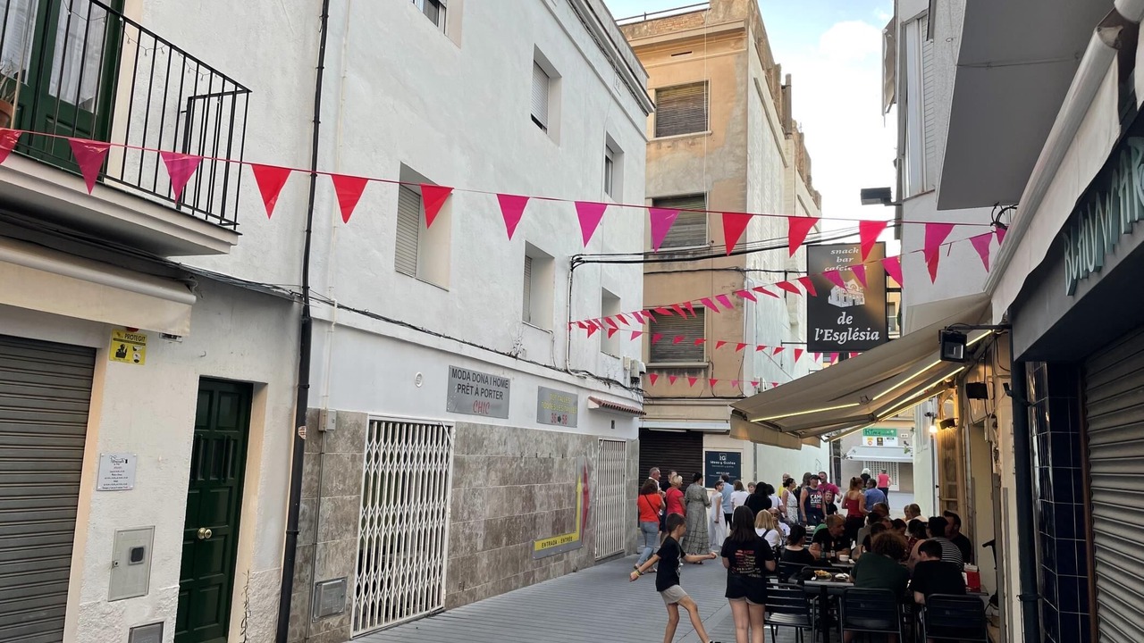 Photo of Outdoor in Roses Town Center