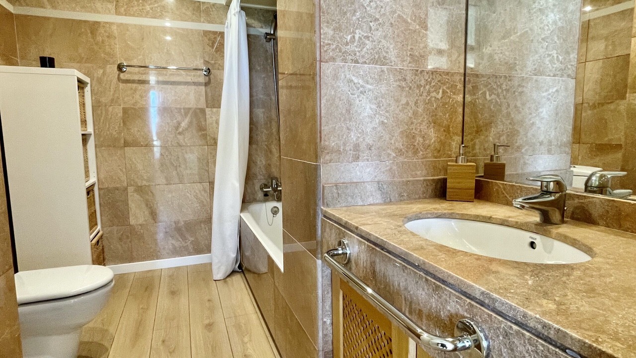 Photo of Bathroom in Torroella de Montgri