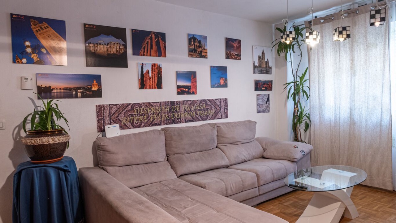 Photo of Livingroom in La Pola de Gordon