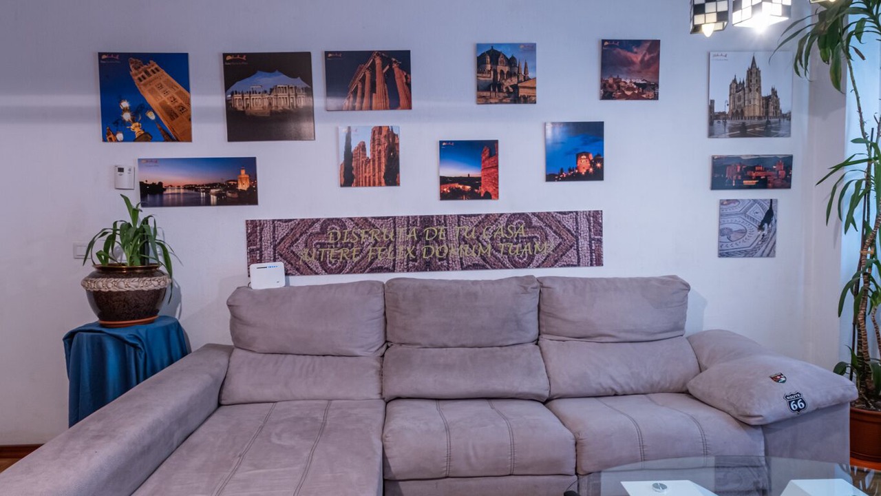 Photo of Livingroom in La Pola de Gordon