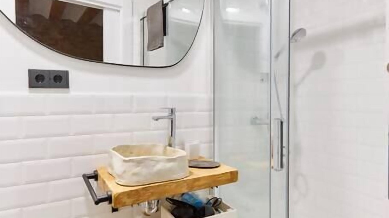 Photo of Bathroom in Pamplona City Centre
