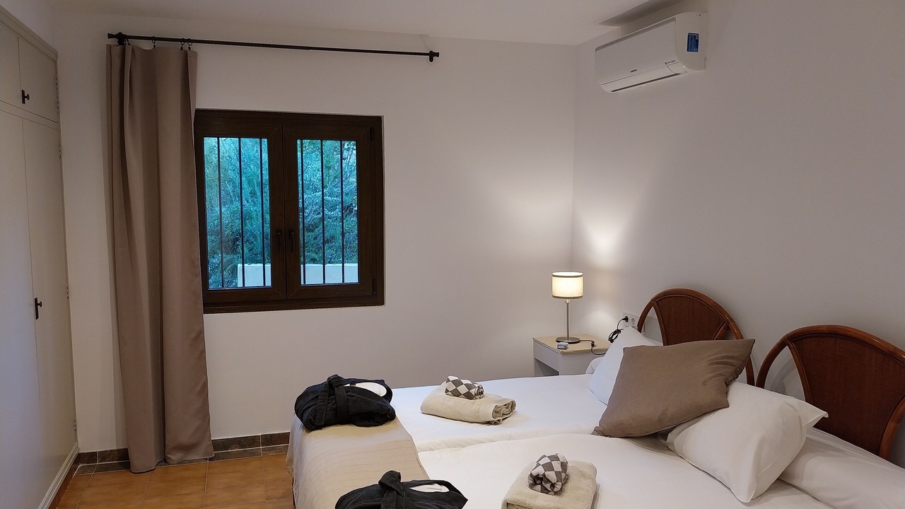 Photo of Bedroom in Banyalbufar