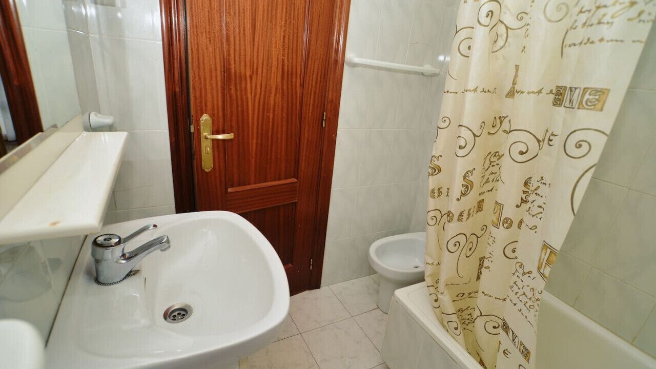 Photo of Bathroom in Noja