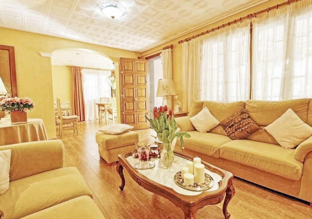 Photo of Livingroom in El Toro