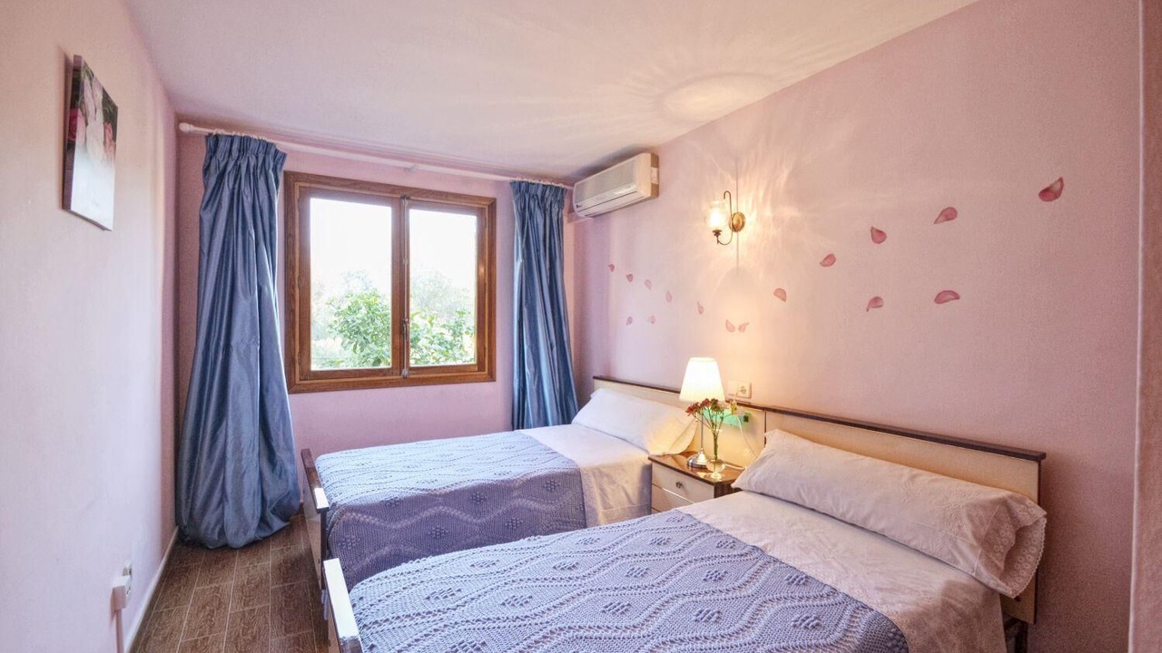 Photo of Bedroom in El Toro