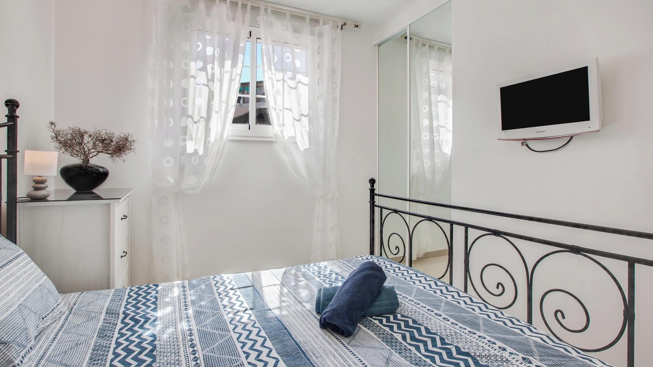 Photo of Bedroom in Arenas del Mar