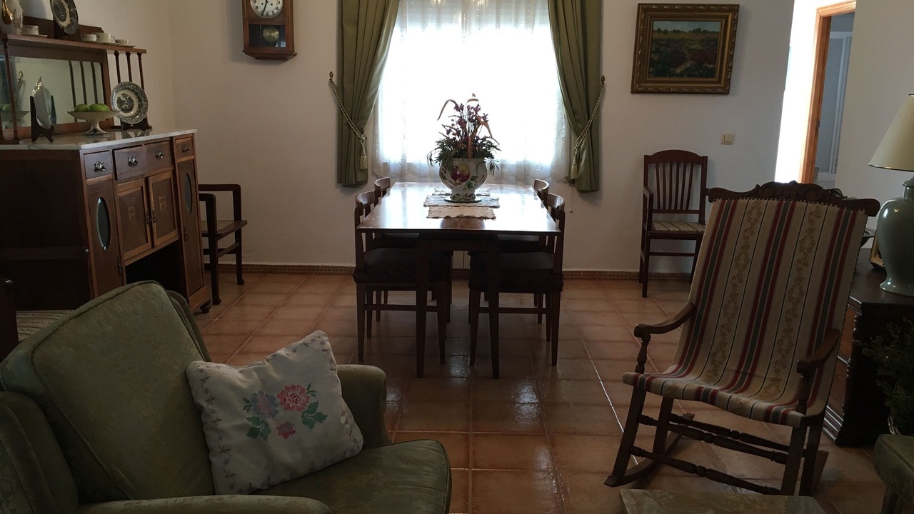 Photo of Livingroom in Alhambra