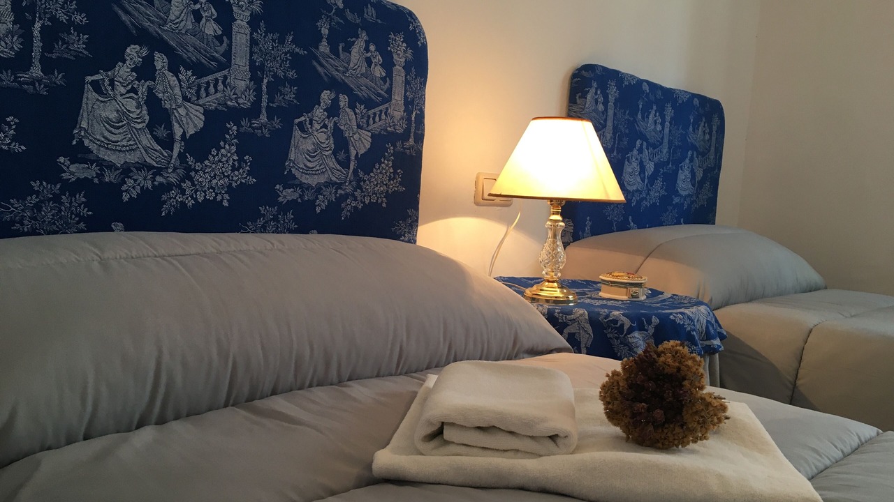 Photo of Bedroom in Alhambra