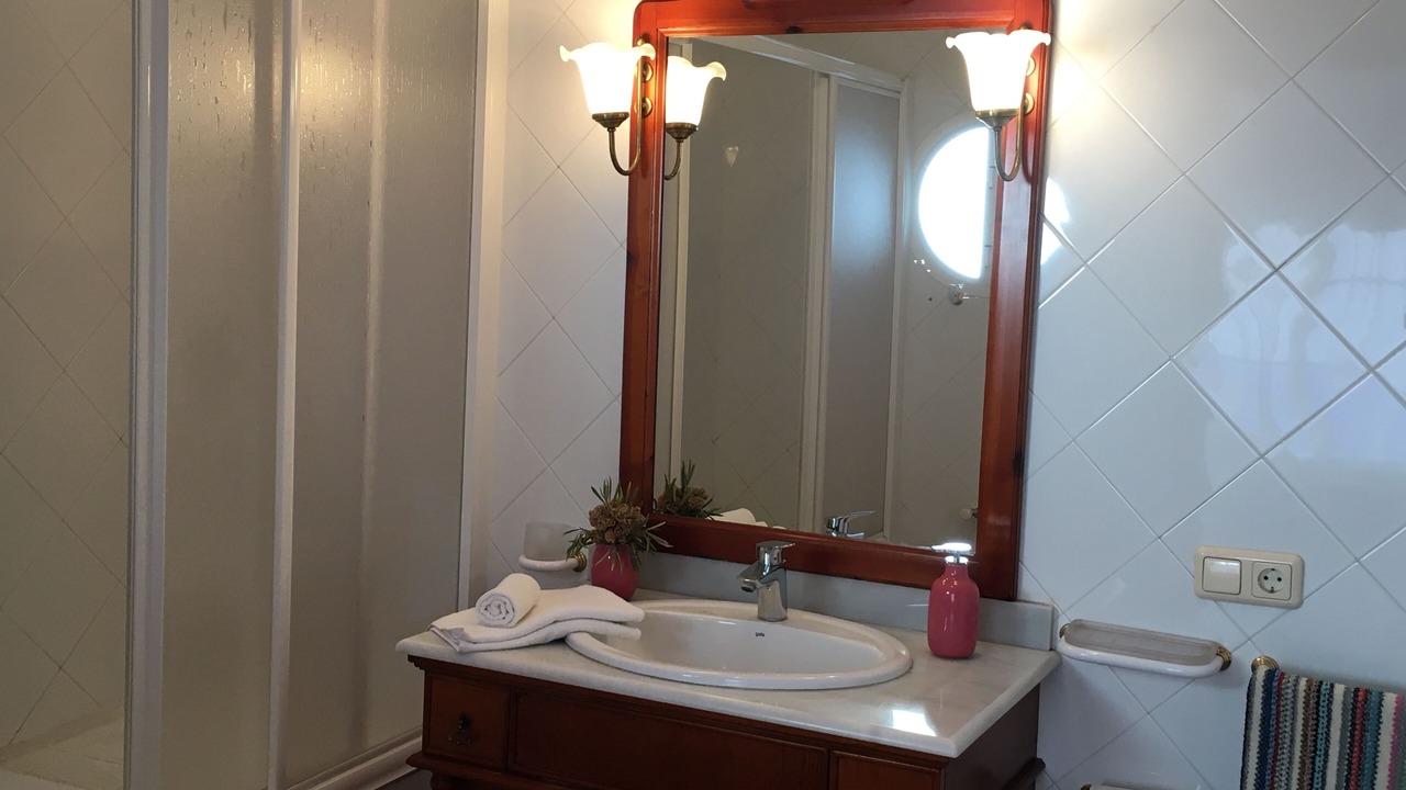 Photo of Bathroom in Alhambra