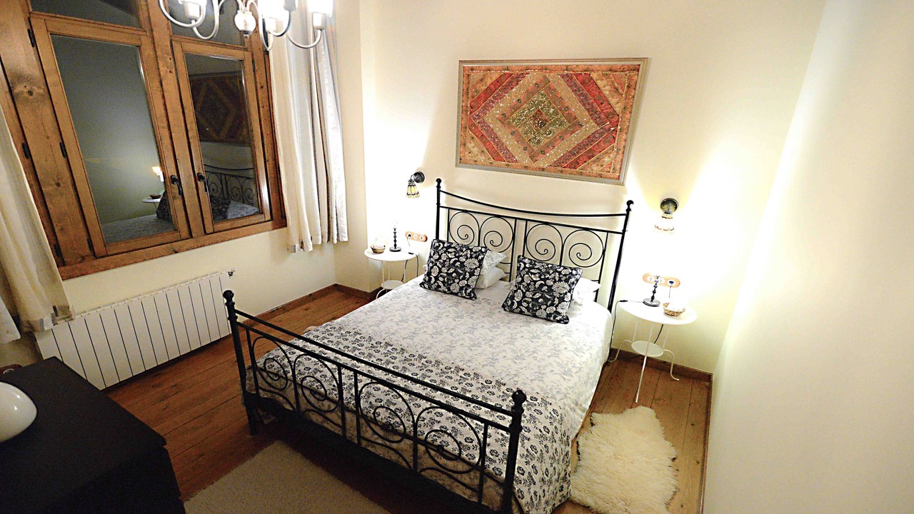 Photo of Bedroom in Tudes