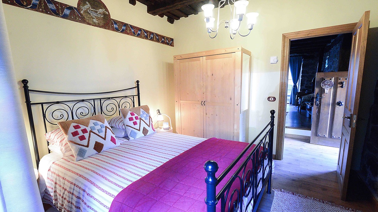 Photo of Bedroom in Tudes