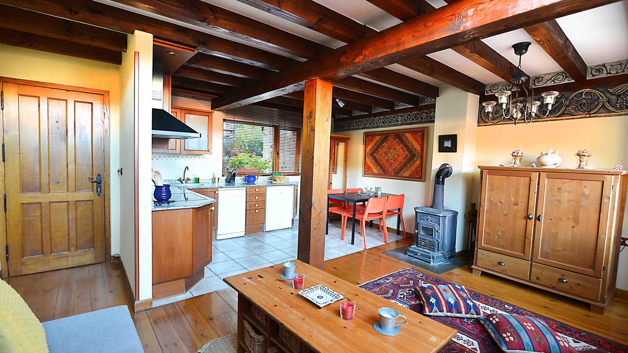 Photo of Livingroom in Tudes