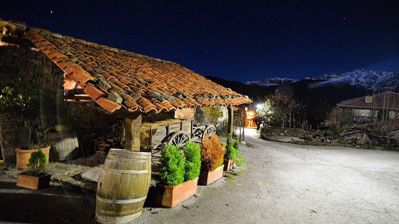 Photo of Outdoor in Tudes