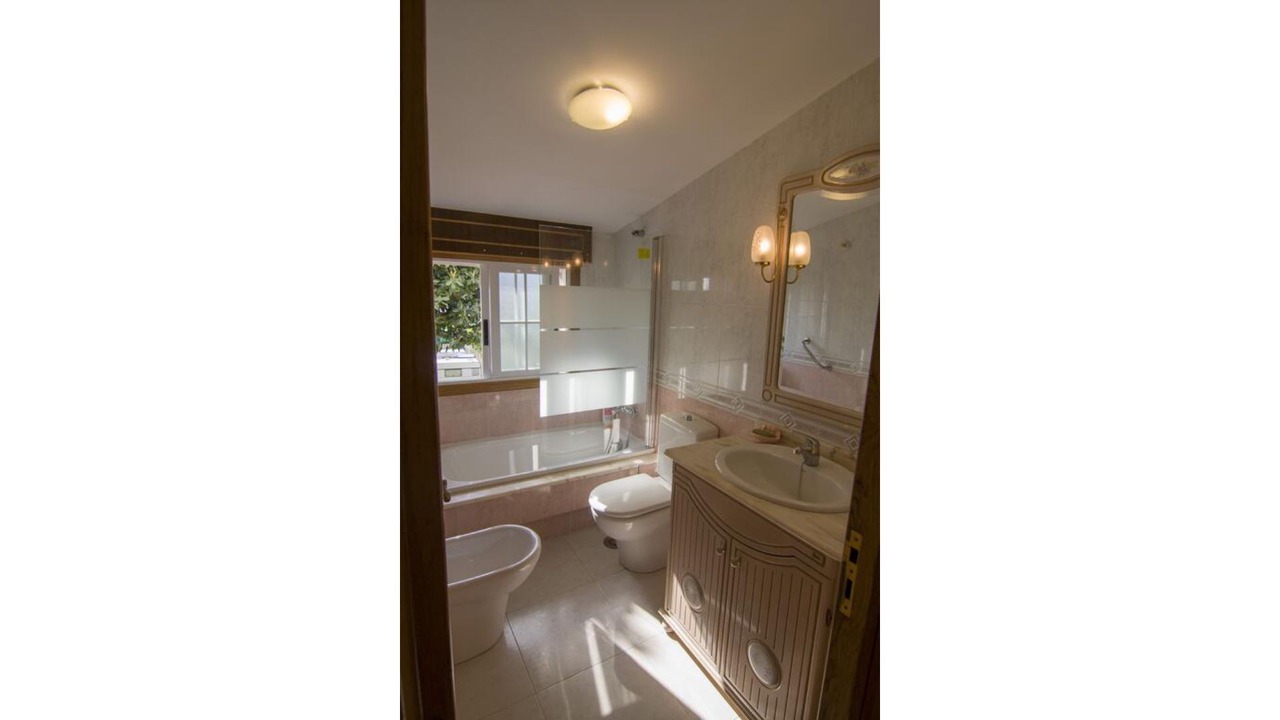 Photo of Bathroom in Redondela