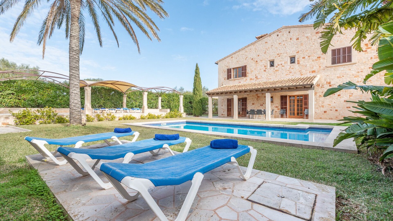 Photo of Outdoor in Es Llombards