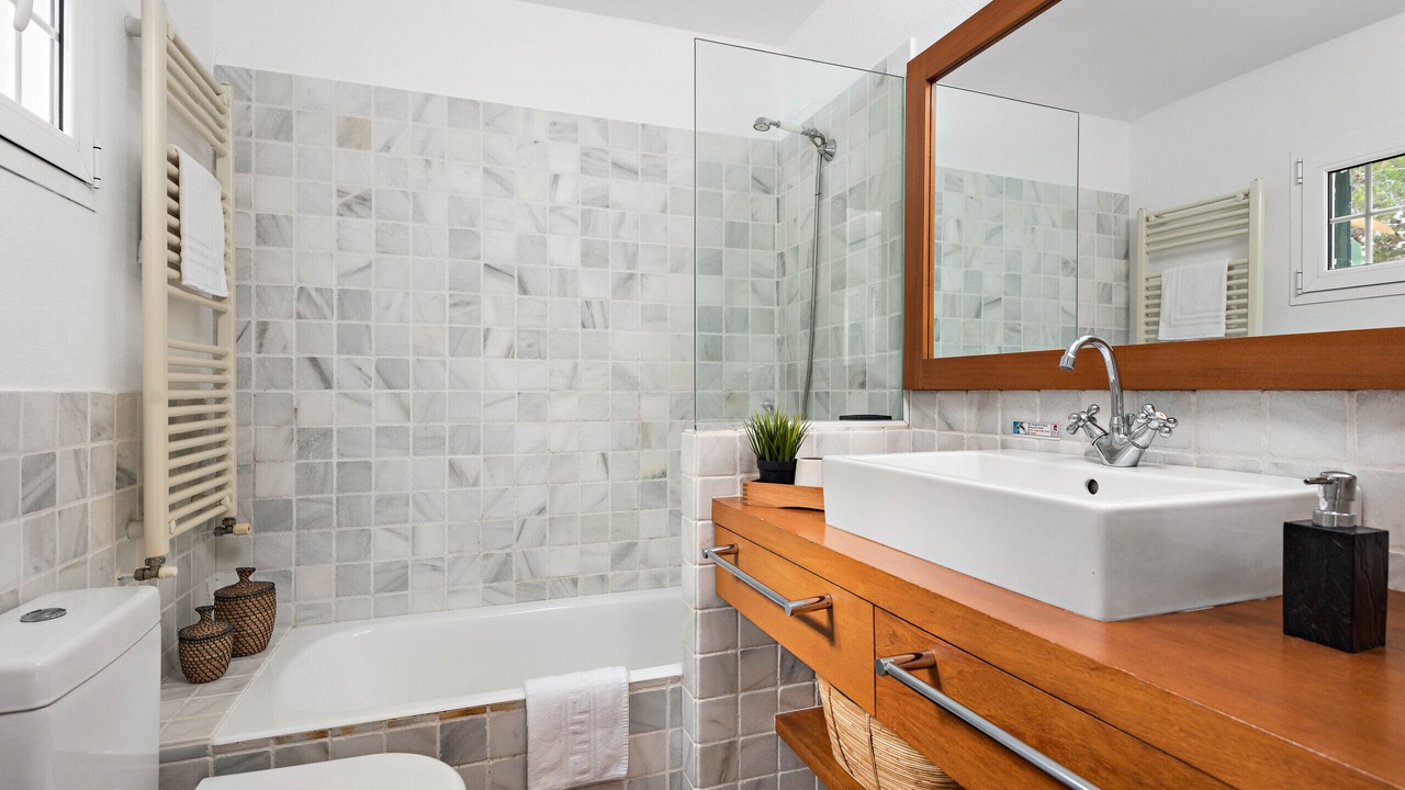 Photo of Bathroom in Santa Ana