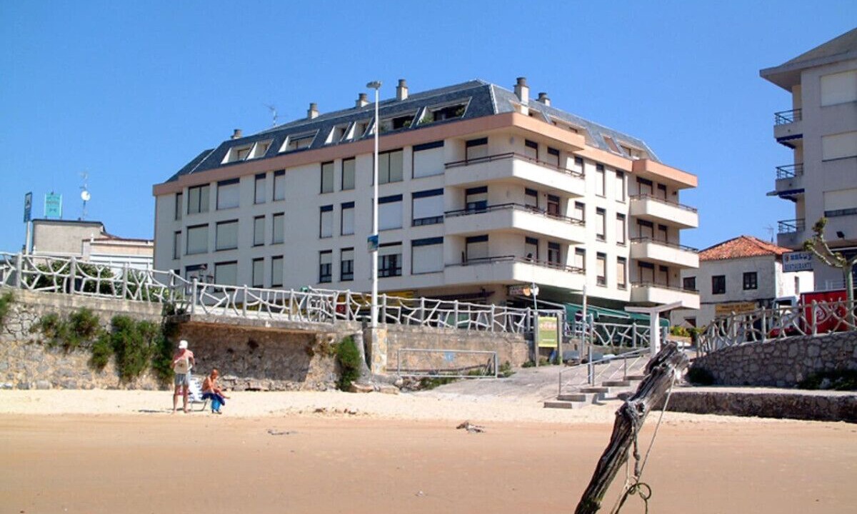 Photo of Outdoor in Isla