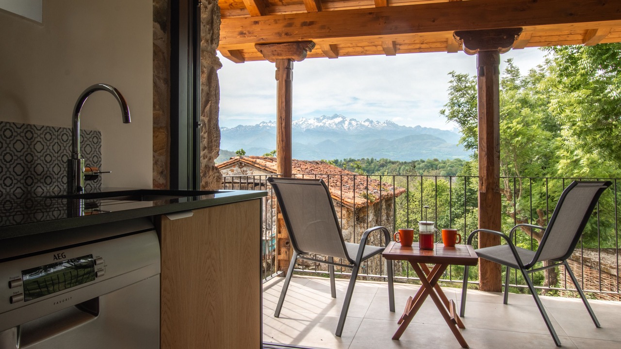 Photo of Patio Balcony in Santianes de Ola