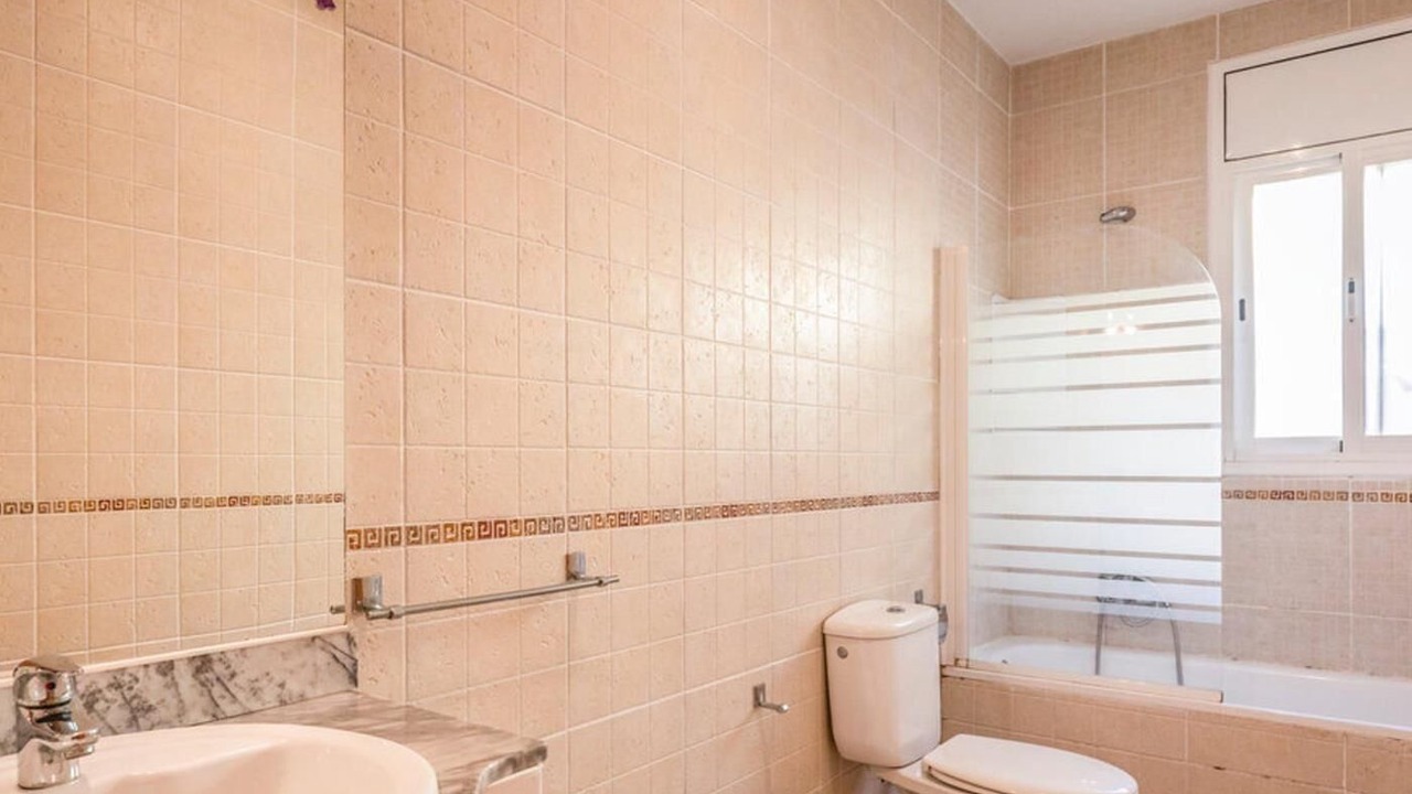 Photo of Bathroom in Lloret Blau